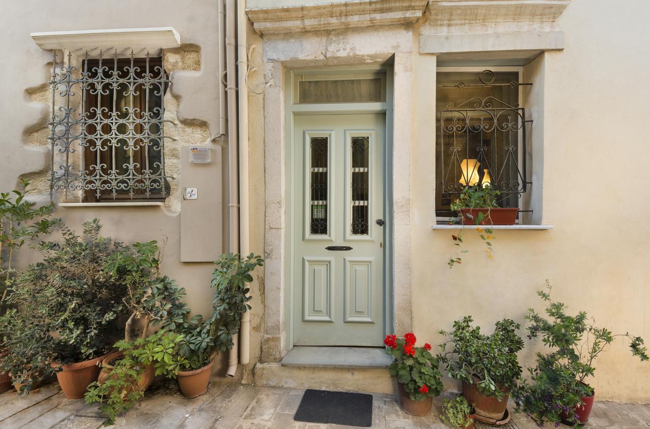 House Minoos Chrissi Akti Chania Exterior foto